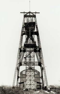 Zeche Neu-Iserlohn, Bochum-Werne photo by Bernd & Hilla Becher,