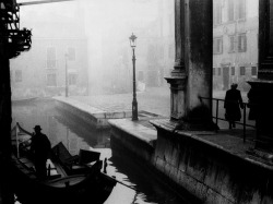 luzfosca:  Sergio Del Pero Prime nebbie, Venezia, 1958 Thanks