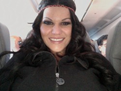 Sharing some of the pics of me o the plane on my way to NY….
