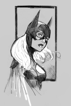   Batgirl by Lee Garbett 