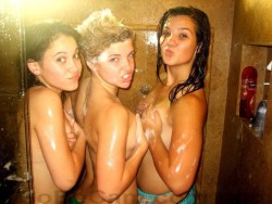 sexncomics:  lesbianwomen:  Three lesbian sluts taking a shower