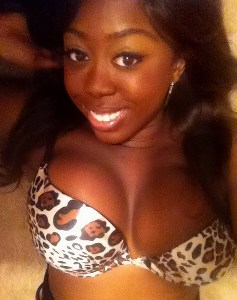 cocofalana:  #teamdarkskin  nice love the eyes