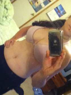brittanynsfw:  First topless tuesday! Should I continue posting