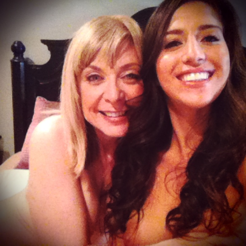 @ninaland It was awesome! @undeux is great, & she really knows how to have a good time, trust me! #sweetheartvideo  Nina was amazing!!! It was an honor to work with her and she is fucking damn good at her job!