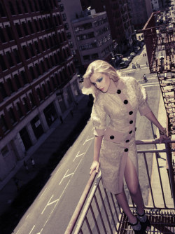 Jessica Stam Photography by Alexi Lubomirski Published in Numéro,