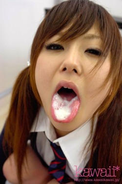 mouthcream:  Asian    Cum on Tongue   Wifey  @MouthCream.Tumblr.com