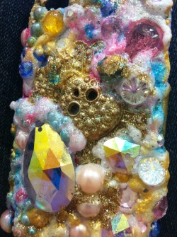 mistyrivers:  my phone case. needs some work, I can still see