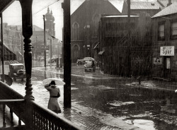 luzfosca:  John Vachon  Rain, Pittsburgh, Pennsylvania, 1941