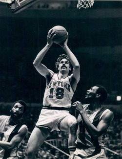 BACK IN THE DAY | 9/17/1955 | Phil Jackson is born