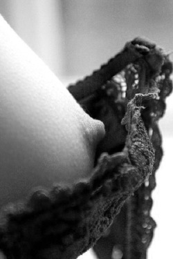 roughsextenderkisses:  I crave them, every minute of every day.