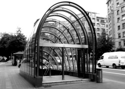 joseanta:  Bilbao Underground. Basarrate Station (1988-1995), designed