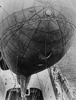 Kite Observation Balloon above the Kite-Well of USS Wright, 1921