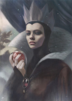 hello-zombie:   the evil queen from snow white and maleficent