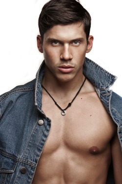 zebringlefan:  Zeb Ringle by Tarrice Love 