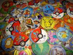 padecirctm:  Los Tazos de Pokemon Estas cosas si son de culto,