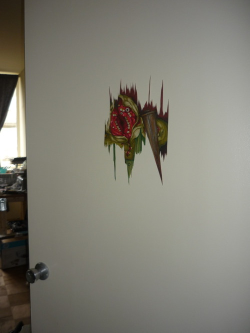 yougoosemoose:  luckyblackcatxiii:  FINALLY made a Brute door decoration since I made a Grunt one for me last year. This time he’s clawing through the door! And yes, his face looks like a vagina, but like my roomie said “well that’s what he looks