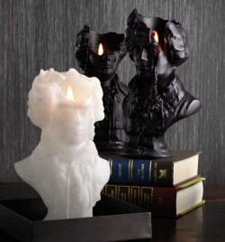 365daysofhalloween:  Mortimer Bust Candle from Urban Materials