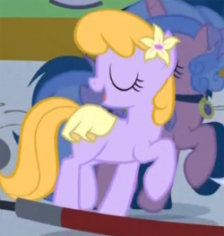 I don’t know who this background pony is, but she’s