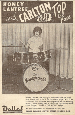 undergroundgirls:  Honey Lantree of THE HONEYCOMBS! I. Love.