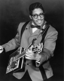 tuxedojunctions:  Bo Diddley 