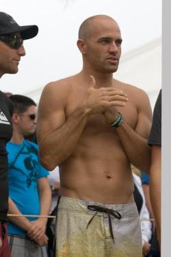Kelly Slater is so sexy