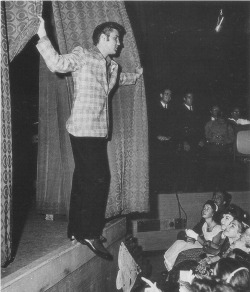 american-nostalgia:  “The King” bedazzles an audience 