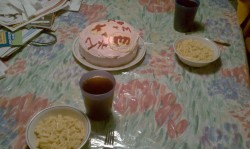 Anniversary dinner with my lovie; macaroni and cheese and cake