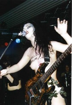 nudemusician: shamelessgirls:  From a live show by Rockbitch. 