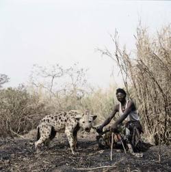 “The Hyena and Other Men”, 2008 Nigeria - Ph. PIETER HUGO