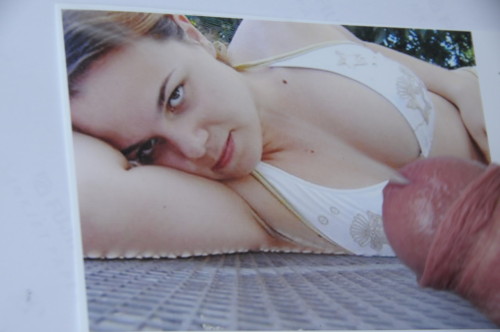 frenchtribute:  Tribute pour Julia 
