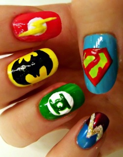 kikimakeup:  Superhero Nails.  