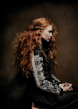 for-redheads:  Mayer | PEACE COLLECTION | Herbst/Winter 2010/2011