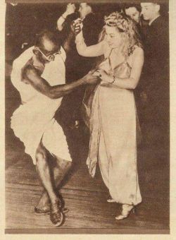 Mahatma Gandhi dancing with Lindsay Bluth