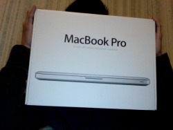 lazinoch:  MacBookPro 13” GIVEAWAY!! My dad’s friend gave