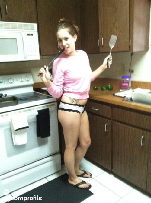 What’s cookin in the kitchen?? I am!! :)