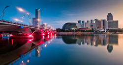 urbanehood:  Singapore Esplanade (by CoolbieRe) 