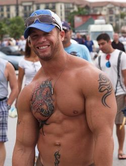 hunkdude:  A legend in his own time. Cool guy, met him at a gay