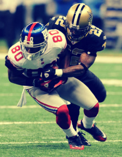 christinabanks:  Victor Cruz is a class act; a grade A player