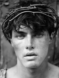 mail-models:   isaac weber 