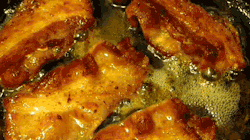bootyoftheday:  Dat sizzle…  toptumbles: Bacon Porn (NSFW)