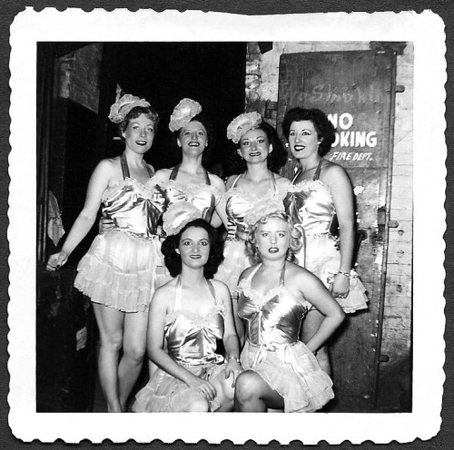 A candid photo from 1953, featuring members of the chorus line of the ‘FOLLY Theatre’; in Kansas City, Missouri..