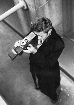 jamesdeandaily:  James Dean photographed by Roy Schatt, 1954.