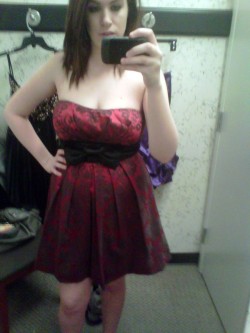 emmzbear:  my dress for the christmas party on sunday &lt;3 