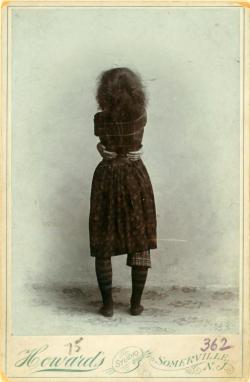 fuckyeahmodernflapper: Ruth St Denis, age 16 (circa 1895).