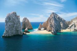 tropical-oasis:  goddess-of-the-ocean:  Cabo San Lucas :)  i