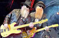 tekturbo:  ZZ Top = Coolest Band On The Planet 
