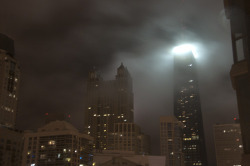 keepingthefaithmike:  chicago fog by therese flanagan on Flickr.