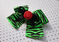 bowsbymindy:  Toxic Green Tiger Striped Bow with Red Cinnabar