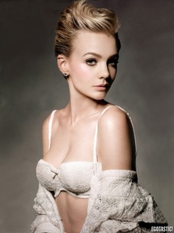loveron:  Carrie Mulligan for W Magazine 