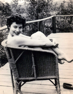 vintagegal:  Ava Gardner 